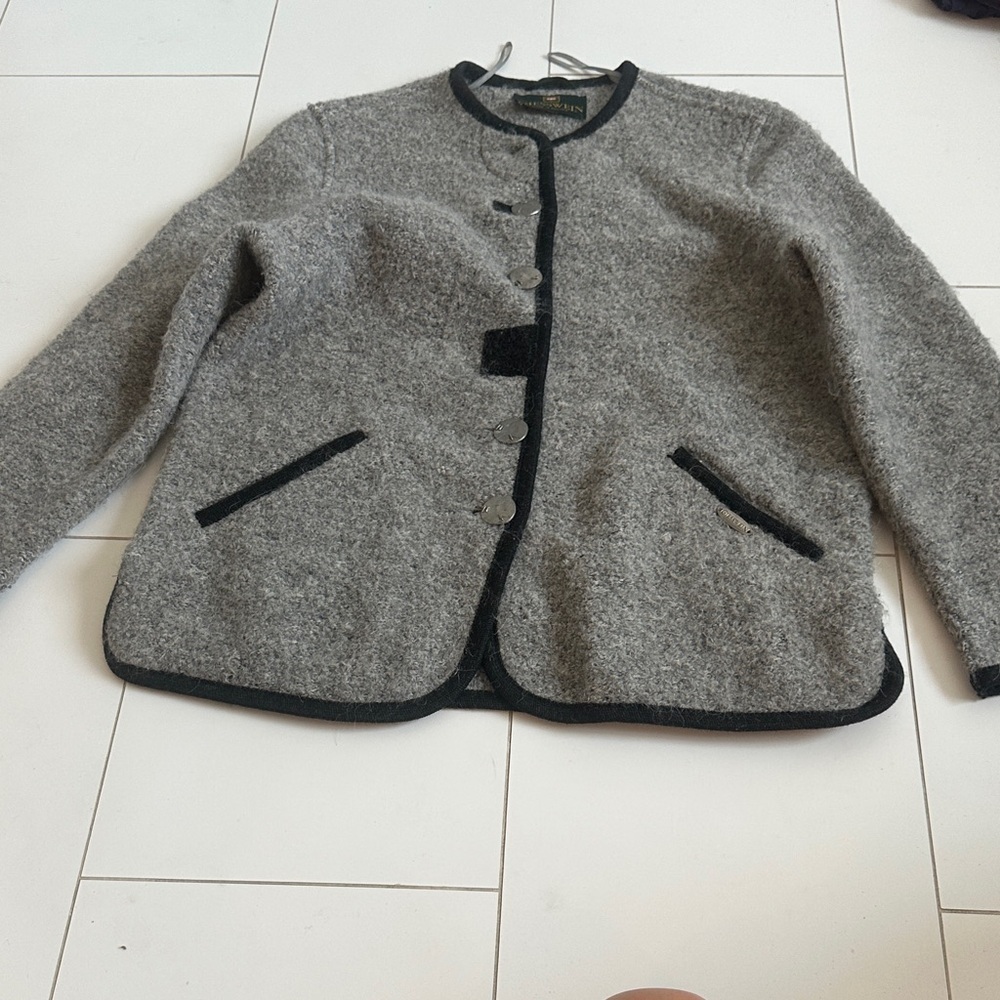 Giesswein Gray Wool Blazer with Black Trim US 12 women’s
